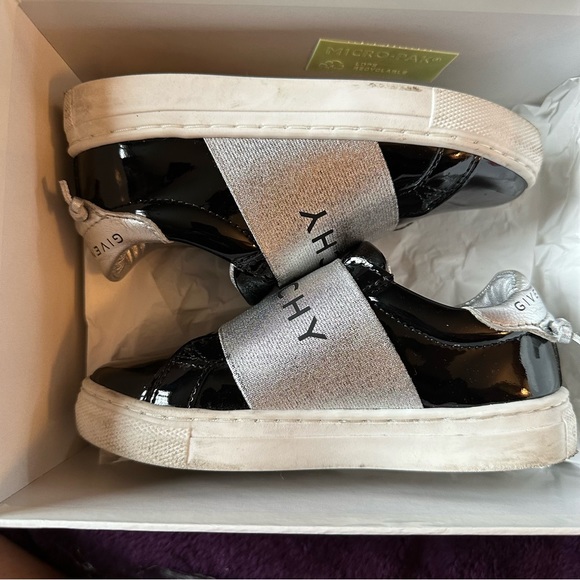 Gently worn toddler Givenchy slip on sneaker - Picture 3 of 6